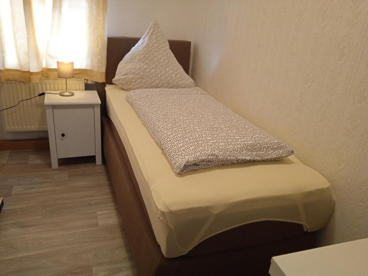 Hotel & Restaurant Zum Adlersberg Schleusingen Dış mekan fotoğraf
