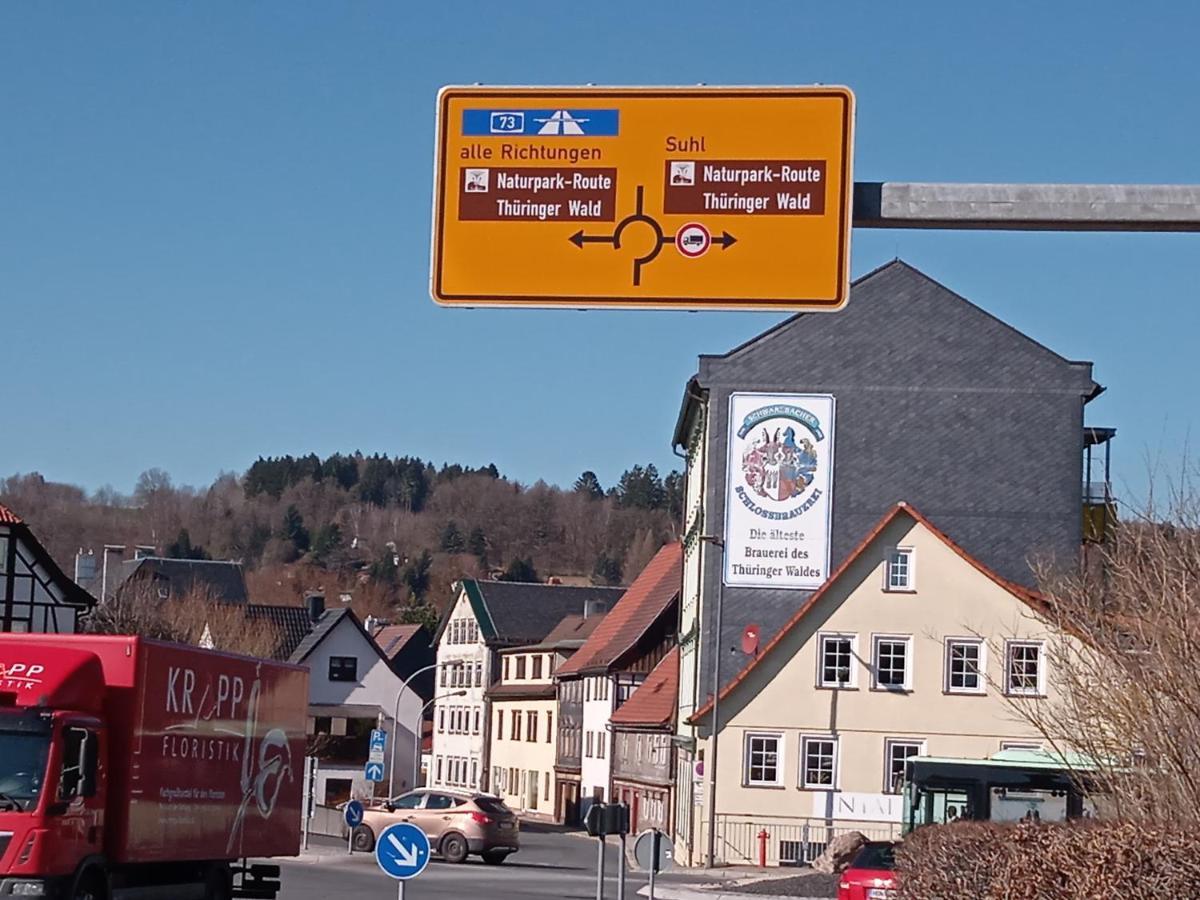 Hotel & Restaurant Zum Adlersberg Schleusingen Dış mekan fotoğraf